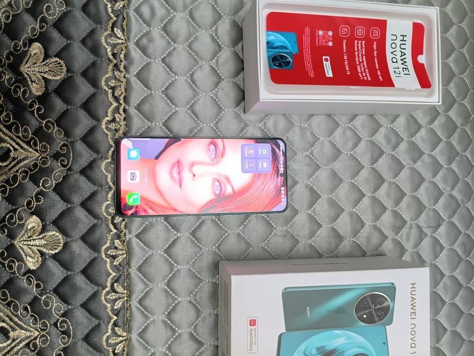 Продам сотовый телефон