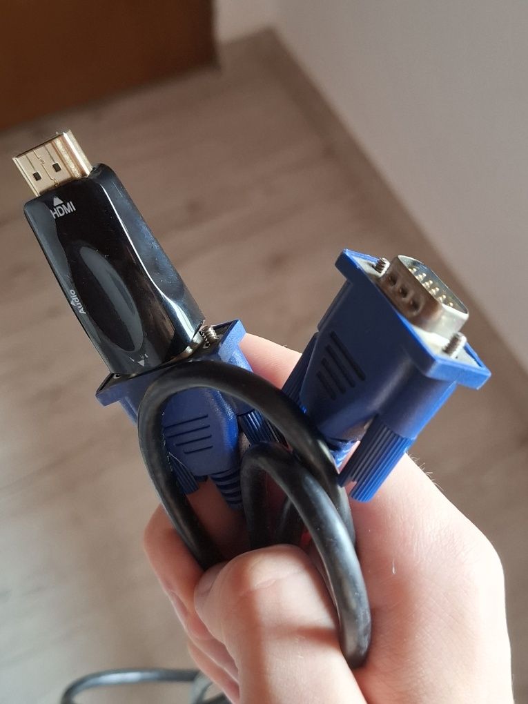 Продавам  монитор LG 23MB35PM-B