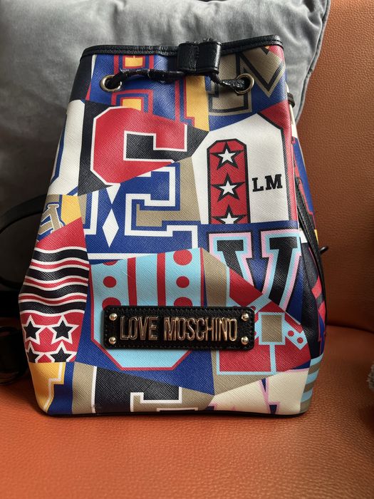 Оригинална дамска раница Love Moschino