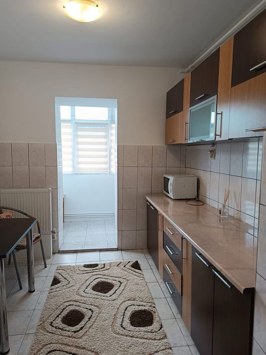 Apartament 2 cam decomandat Dacia Hasdeu
