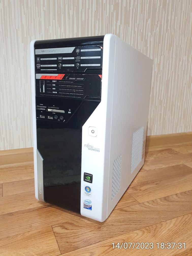 Quad 9400 FujitsuSiemens computers (нет hdd)