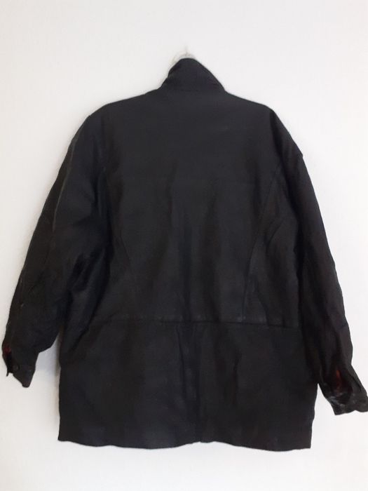 Trei geci din piele  facute in Spania