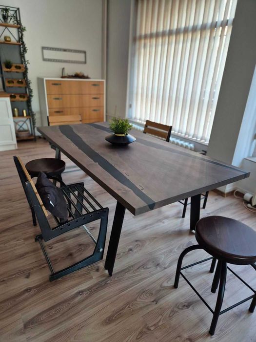 Разпродаваме мостри.. Столове с индустриален дизайн