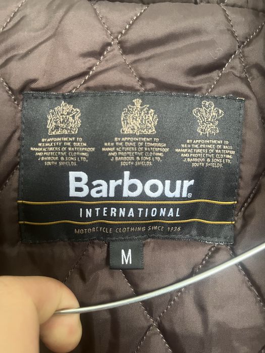 Ватирано оригинално яке BARBOUR