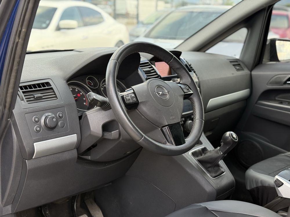 Opel Zafira 2.2i* 150к.с* 12.2009г* ТОП СЪСТОЯНИЕ*