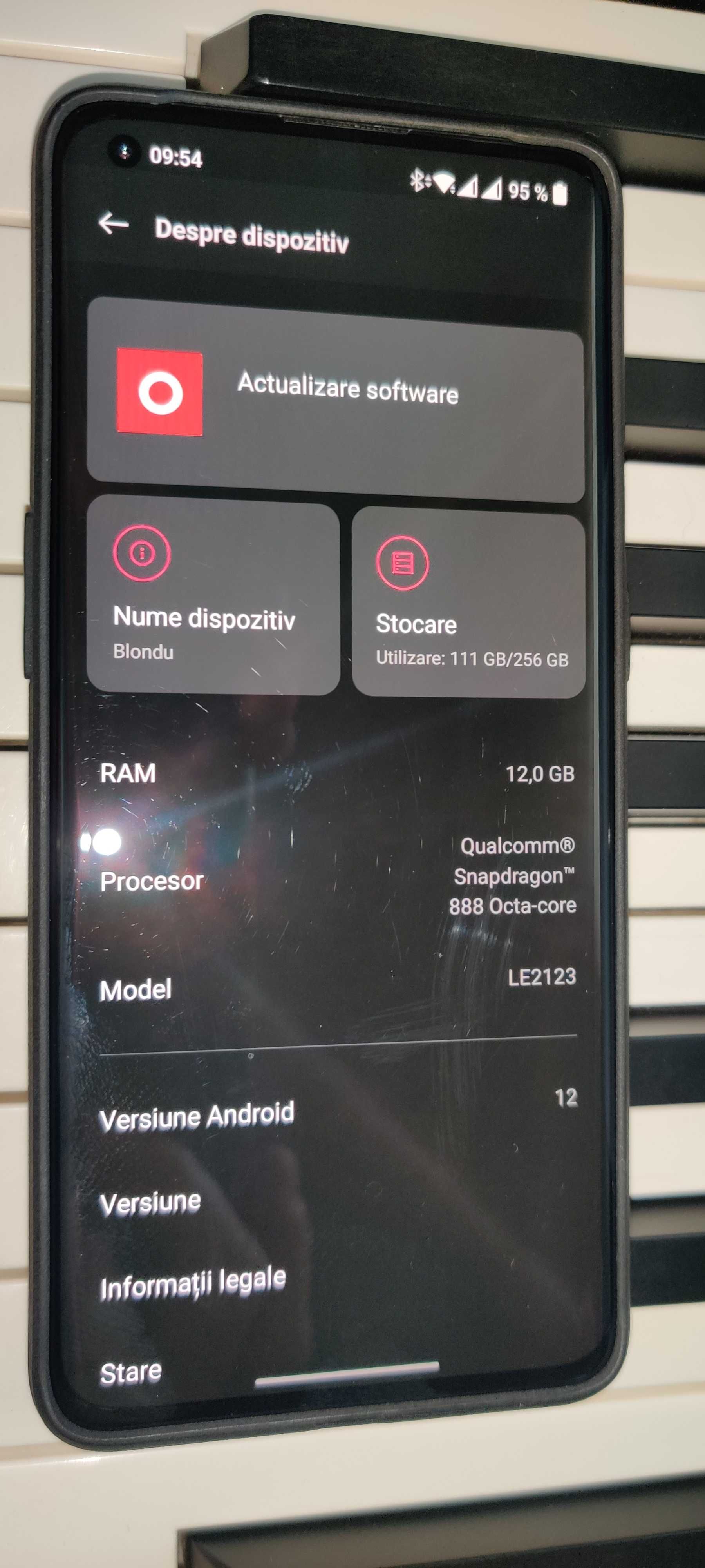 OnePlus 9 Pro 5G 12gb RAM 256Gb stocare