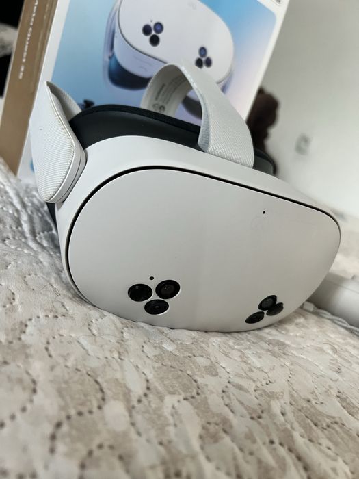 VR очила Meta Quest 3s 128gb