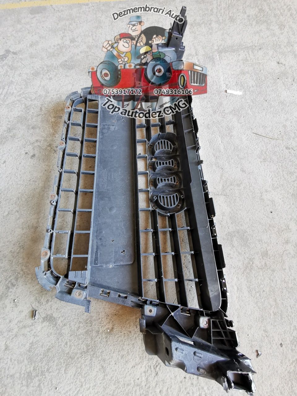 Grila Bara fata Audi A5 8T grila radiator dezmembrez