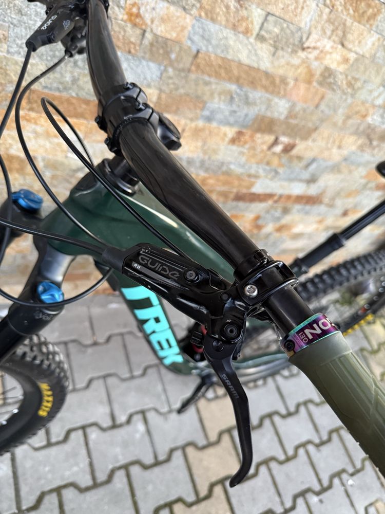 2021 Trek Slash 9.8 Carbon - 29" МТБ планински велосипед