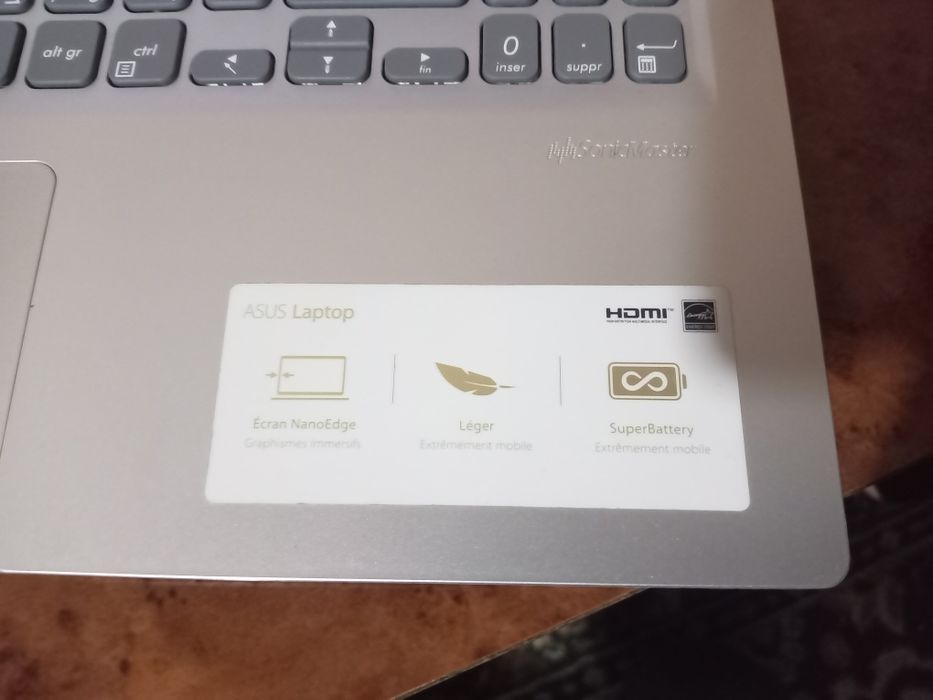 Noutbuk lptop yaxshi