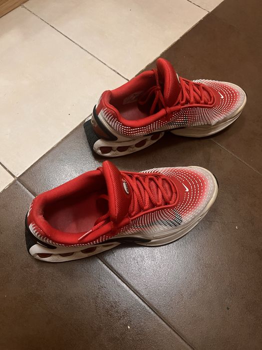 Nike Air Max Dn спешно
