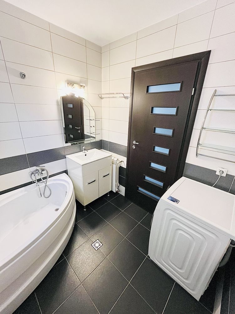 Apartament 3 camere 74 MP - Utilat & Mobilat - loc Parcare - Turnisor