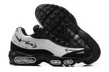 Оригинални нови мъжки маратонки Nike Air Max 95 SP Sketch