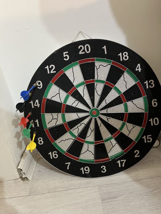 продам дартс с дротиками