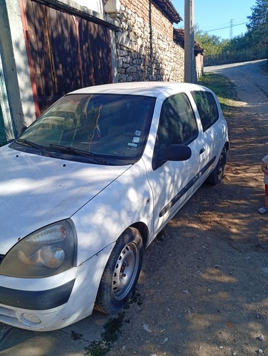 Renault clio II Рено клио 2.  1.5 dci 2002г. На части