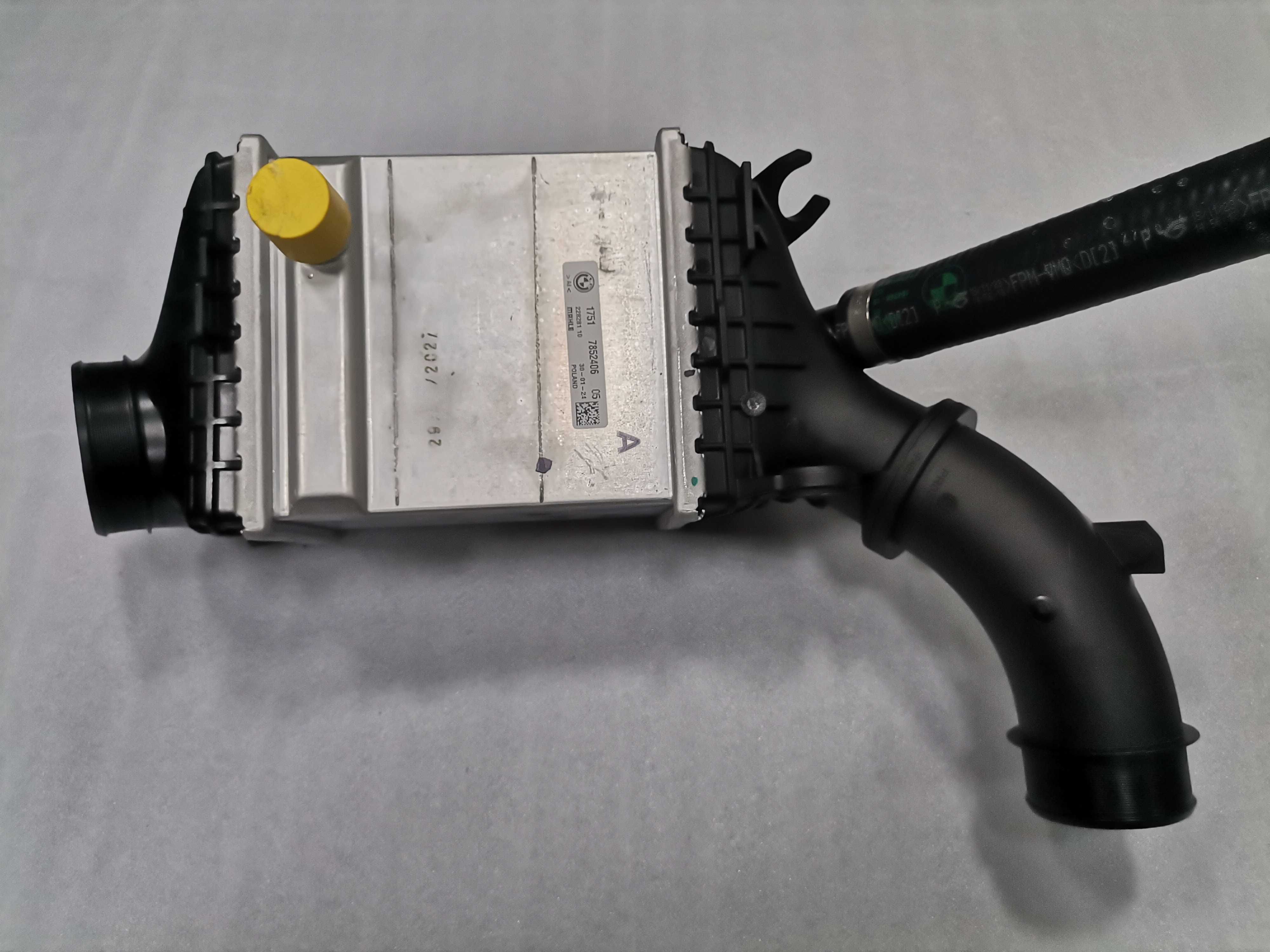 Нов 7852406 Интеркулер BMW F90 M5 F91 F92 F93 M8 F95 X5M F96 1-4 CYL