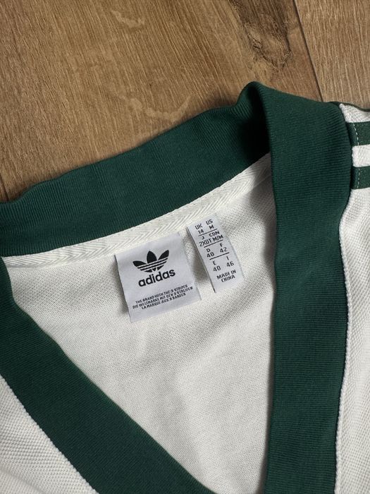 Дамска рокля ADIDAS L размер носена