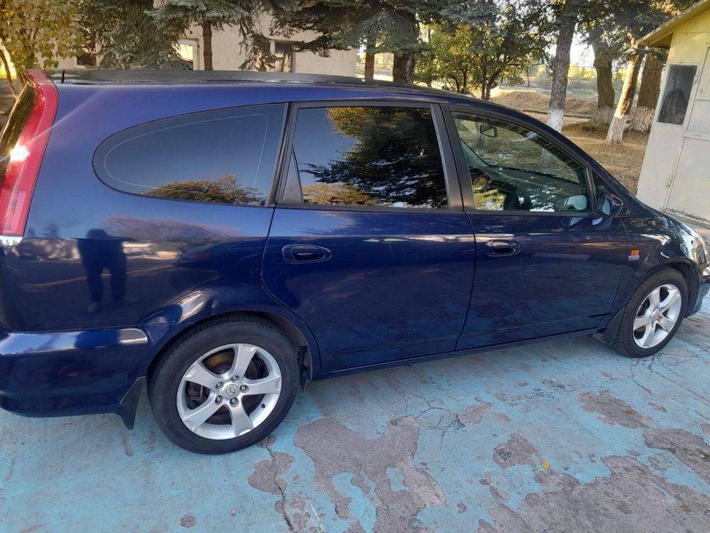 Honda Stream 1.7i 125к.с. *7 МЕСТА*