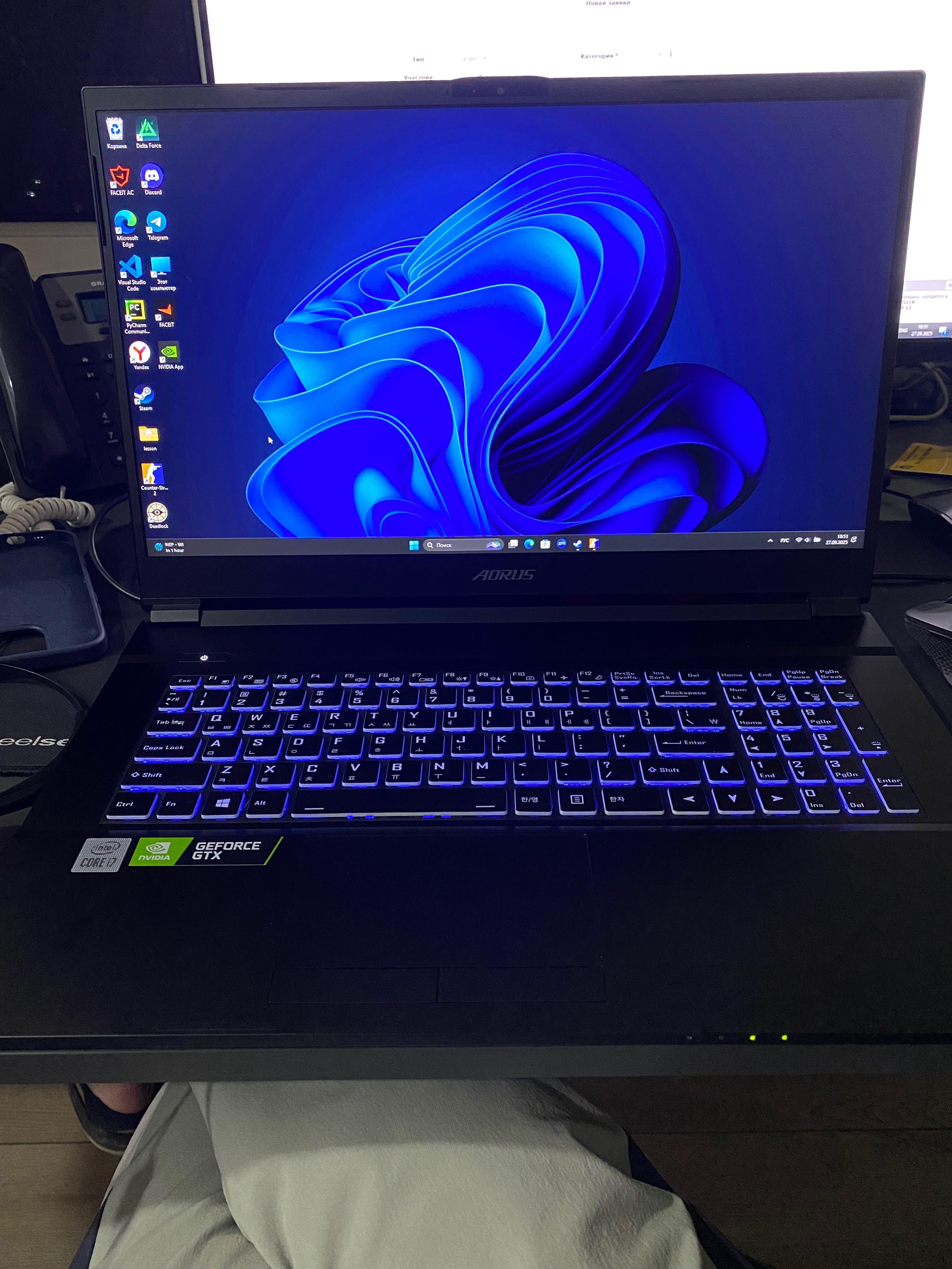 Ноутбук AORUS 7SB