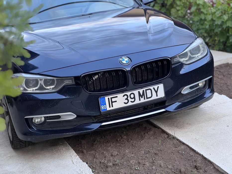 BMW 320d F30 • 184 CP • Navi mare • Volan M • BiXenon adaptiv • 2012