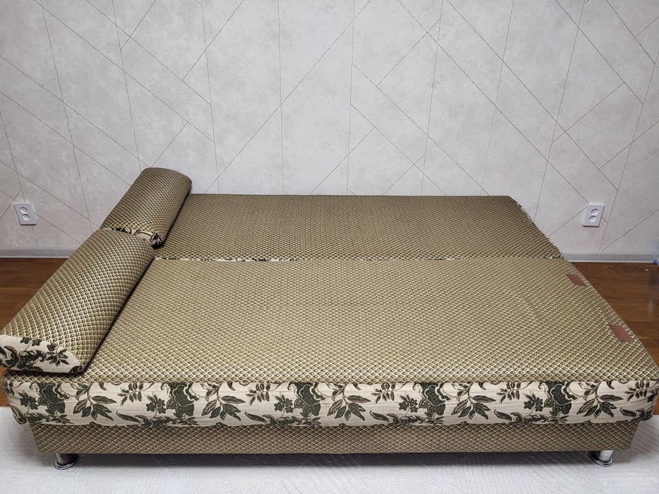 Продам софу в отличном состоянии