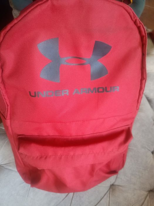 Rucsac Under Armour Nou plus cadou