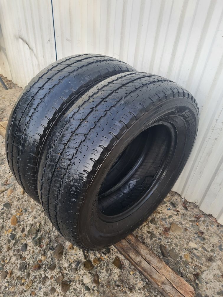 2 Anvelope de vara *235/65R16C*Tigar*LICHIDARE STOC*50 Lei Buc*