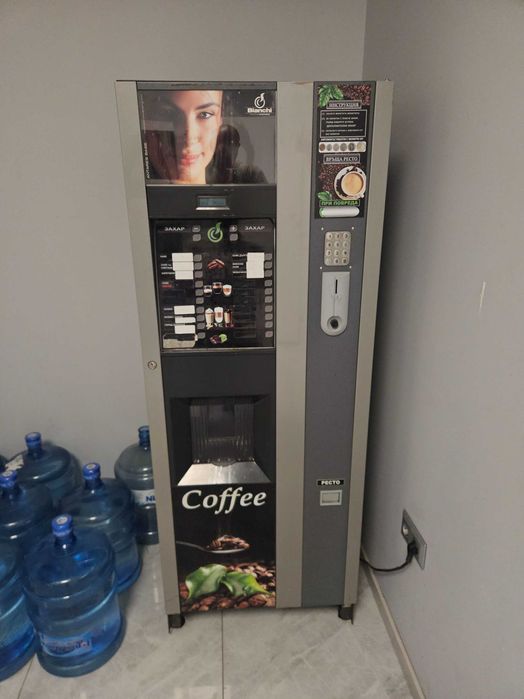 вендинг машина за кафе с монетник