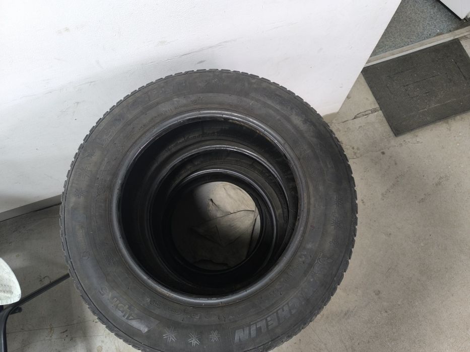 Anvelope iarna 205/65R15