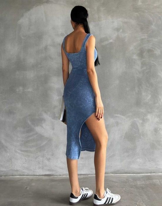 Ефектна дамска рокля