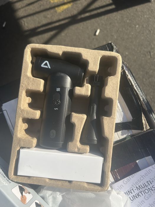Suflanta cu acumulator incorporat