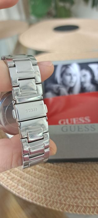 Ceas dama Guess cronograf original W0323L1 in cutie