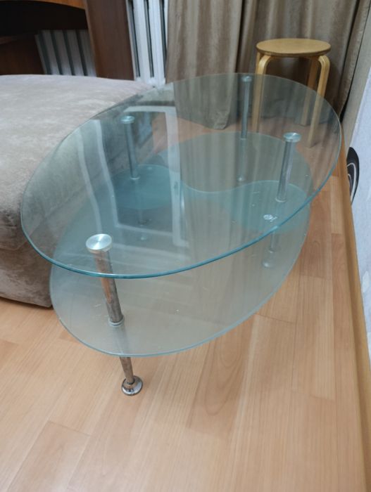 Продам журнальный столик