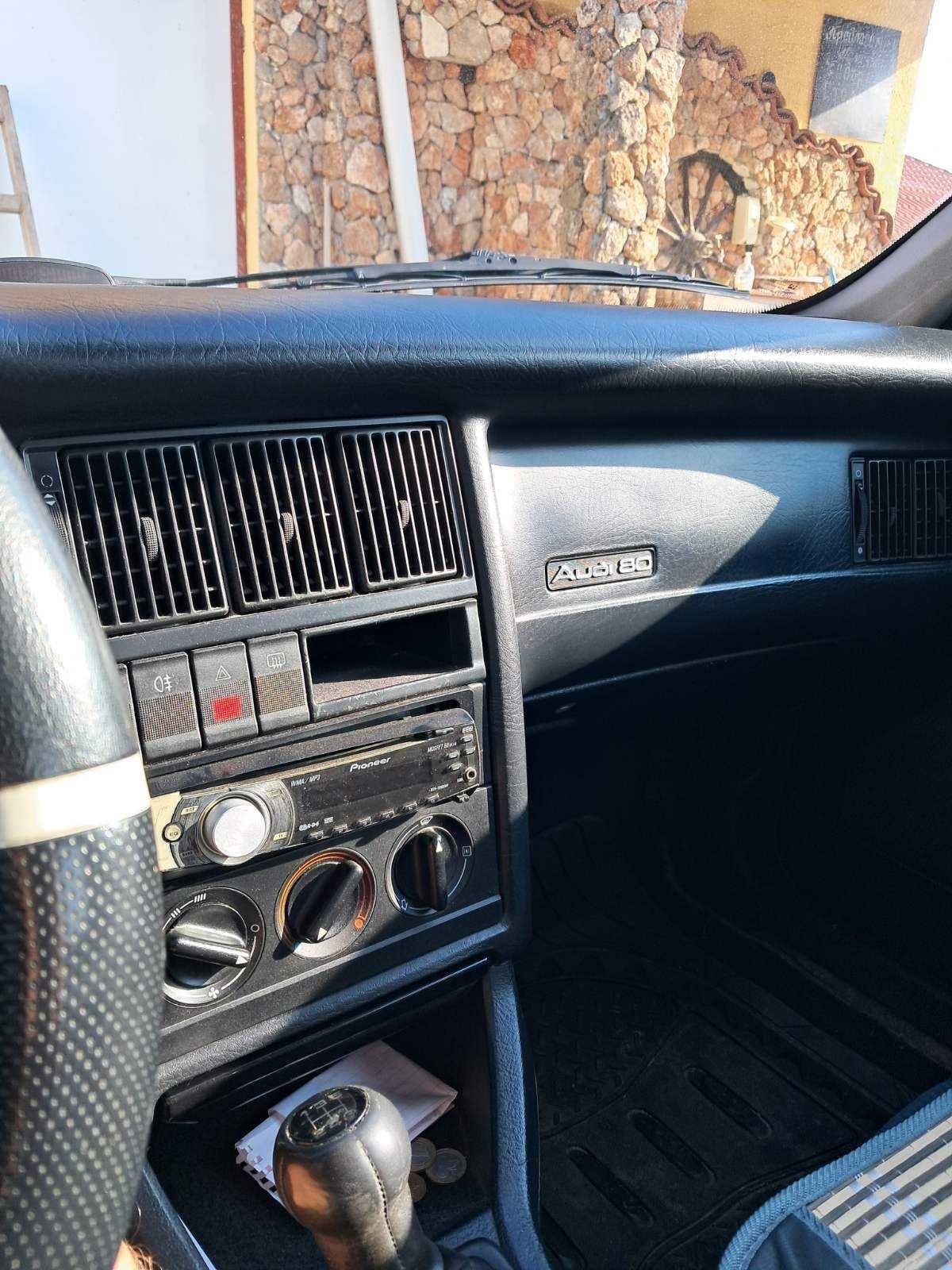 Ауди 80 1994г. 1.6