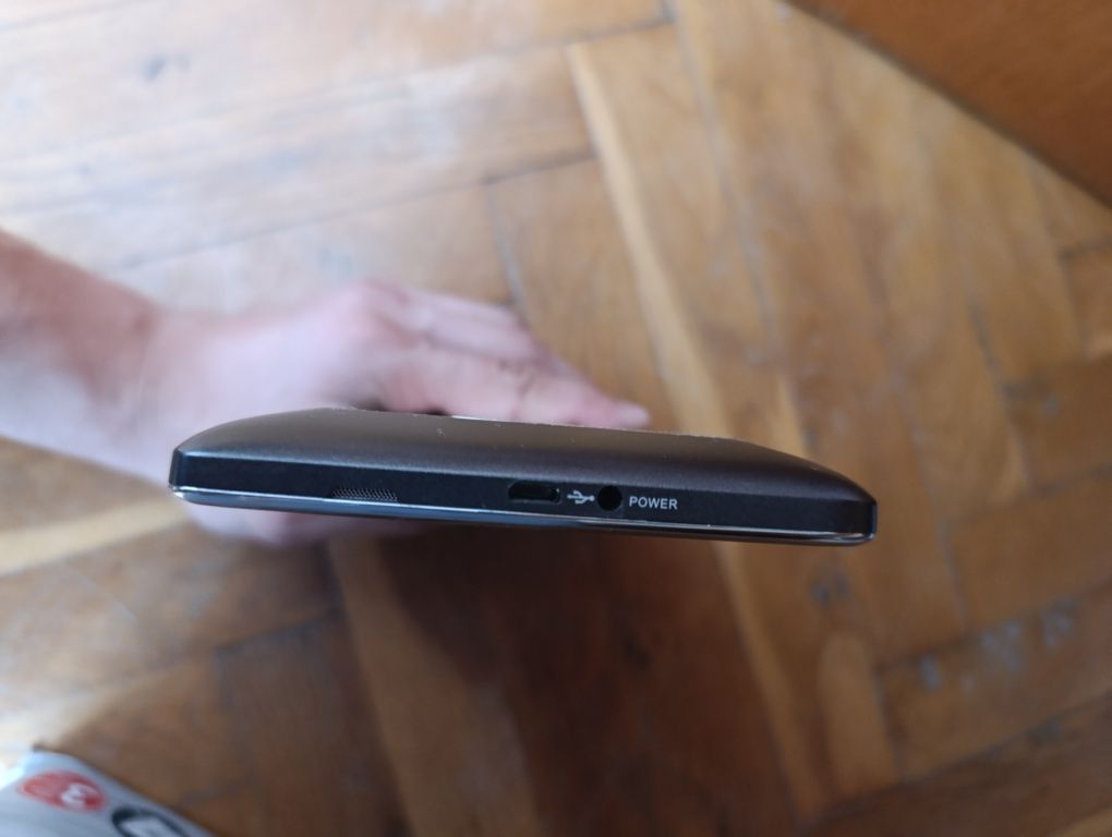 Huawei Ideos S7-Black-Version
