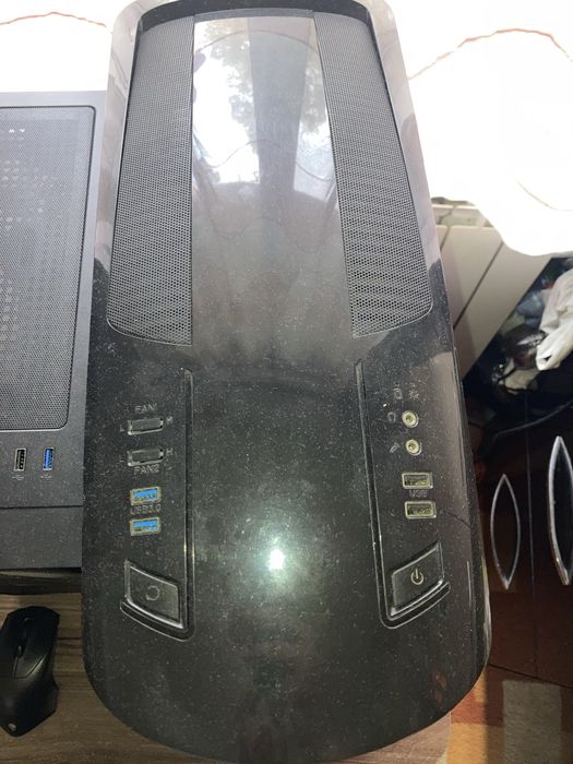 Vand schimb pc gaming