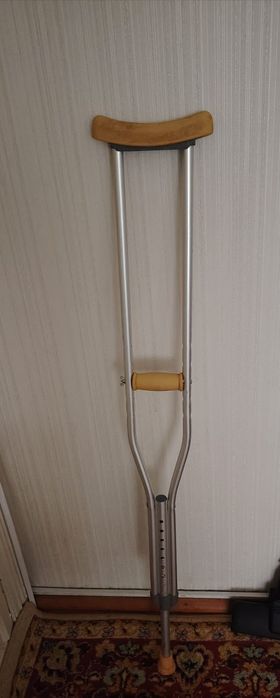 Отдам даром КОСТЫЛЬ