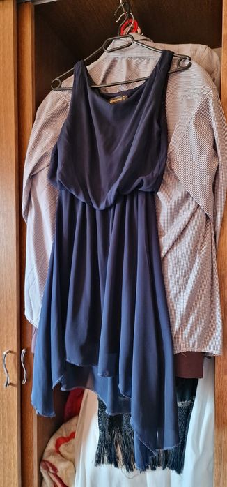 Vand rochite scurte elegante marimea S