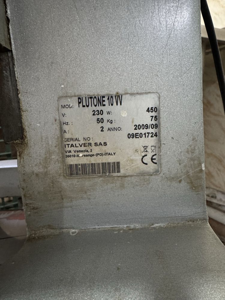 Mixer Planetar (10 L) + Vitrină patiserie