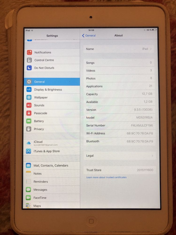Apple iPad mini 16Gb Wi-Fi White (MD531RS/A)