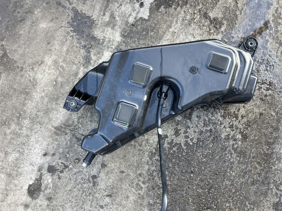 Vas / Rezervor AdBlue BMW X5 G05 X6 G06 X7 G07