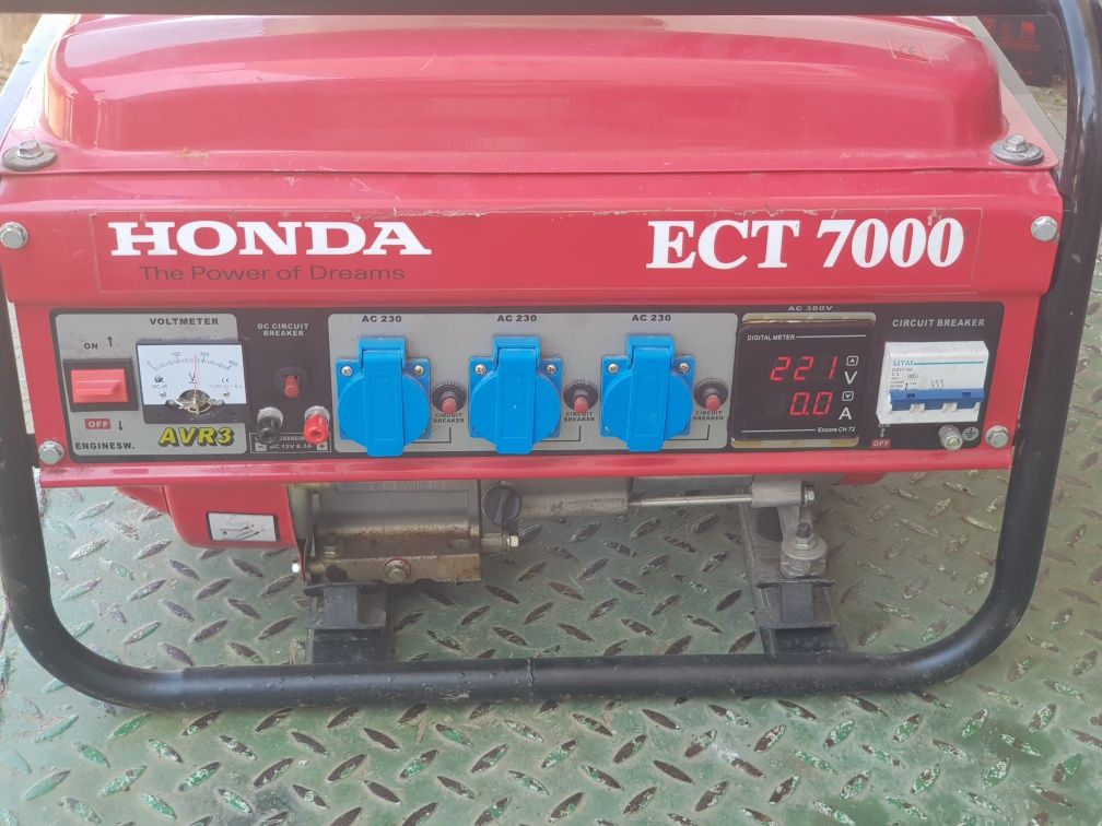 Generator honda gx160 AVR 220v