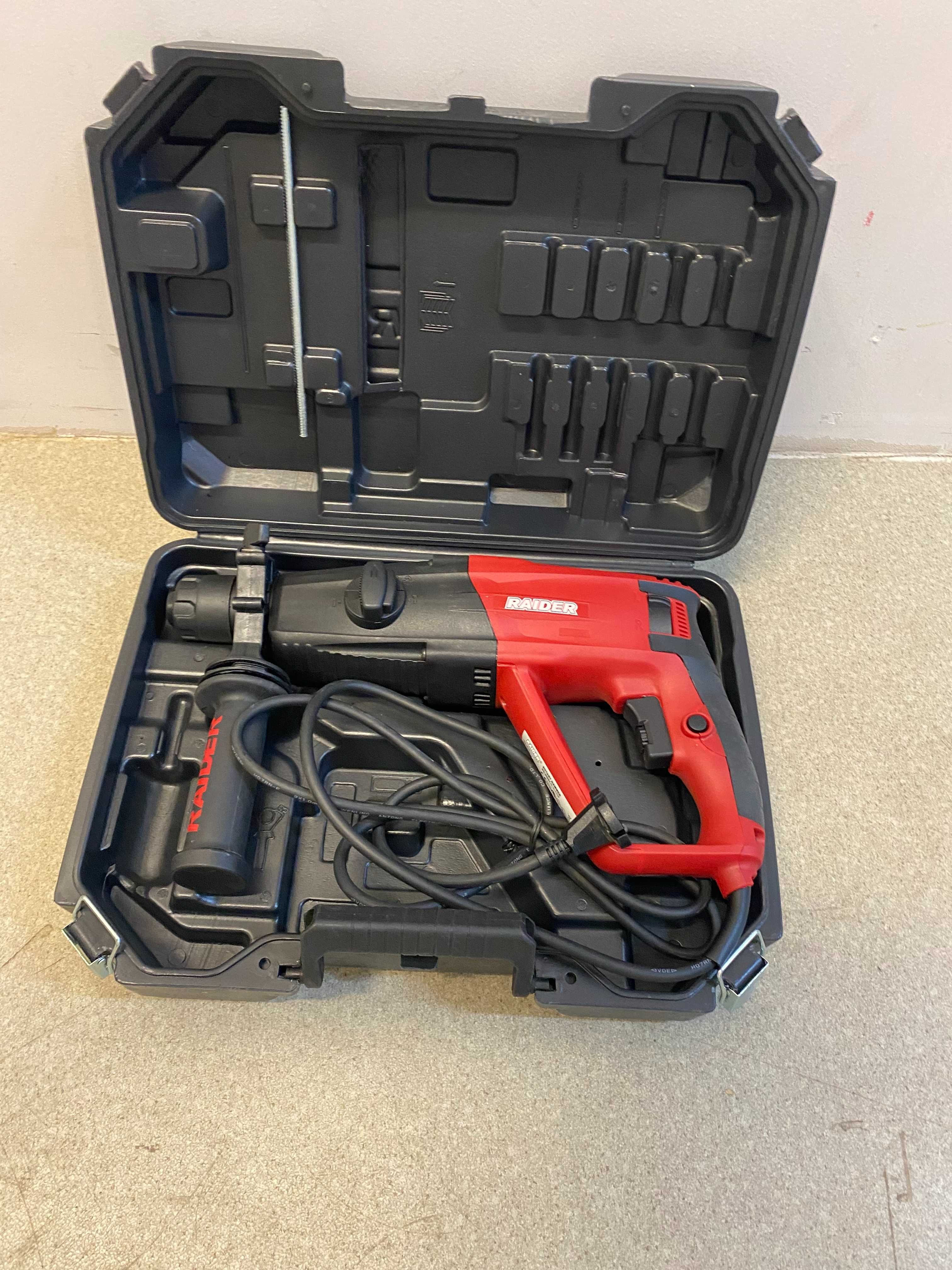 Перфоратор 1050W 30mm 4 функции/Къртач 1500W 7.5kg SDS-max 18J DH03