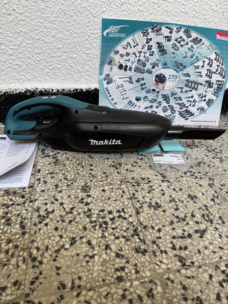 Ръчна Безжична Прахосмукачка Makita DCL182, 18V LXT Система, за Кола!