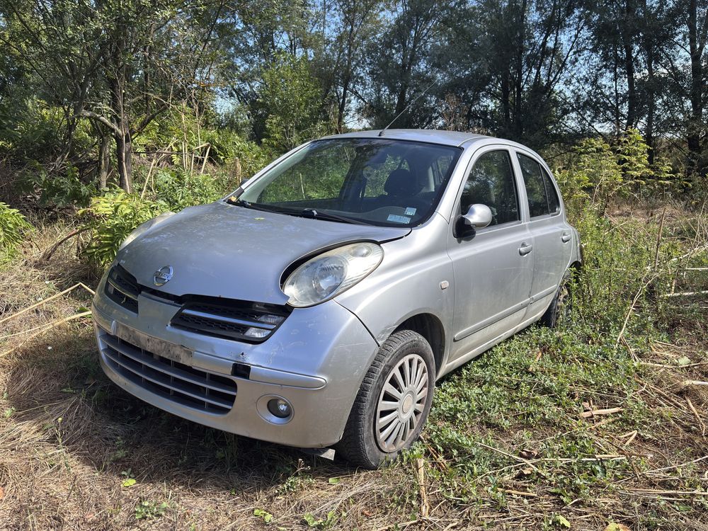 Nissan micra  на части