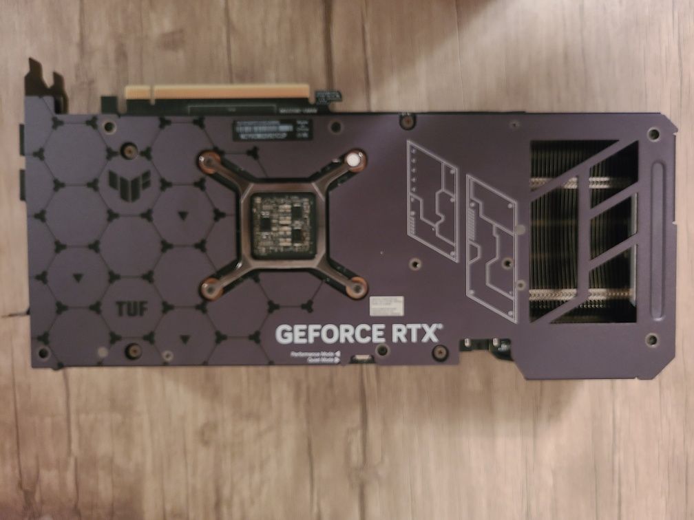 Asus RTX 4070 Ti Tuf Gaming OC (9 месяцев гарантия)