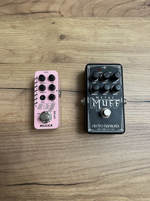 Pedala de delay Mooer D7 + Pedala distors EHX Nano Metal Muff