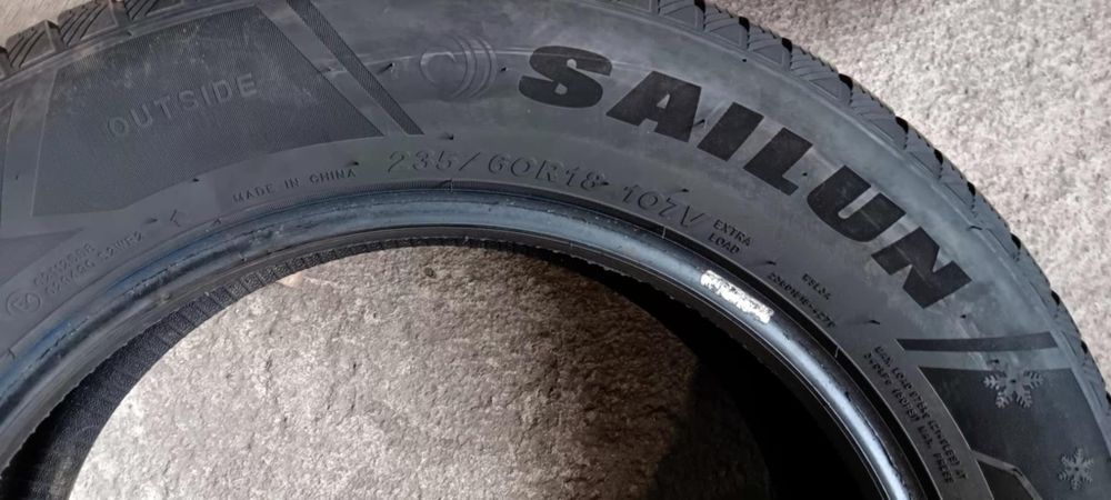 Зимни гуми Sailun  235/60 R18
