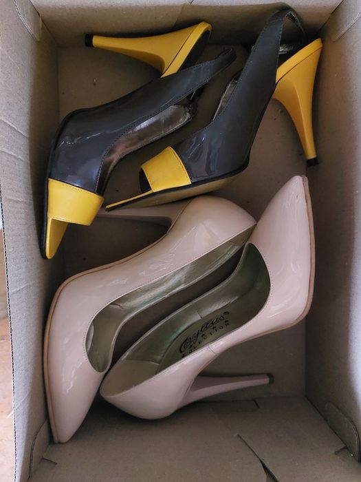 Sandale cu toc subtire