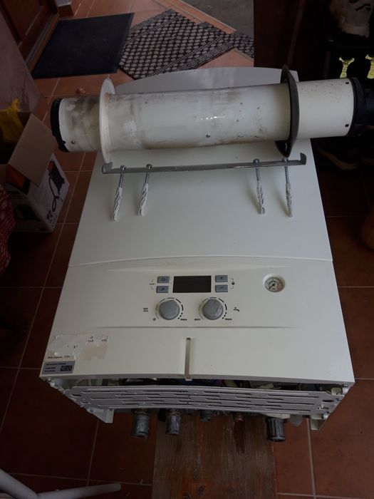 Piese centrala bosch condens 2000